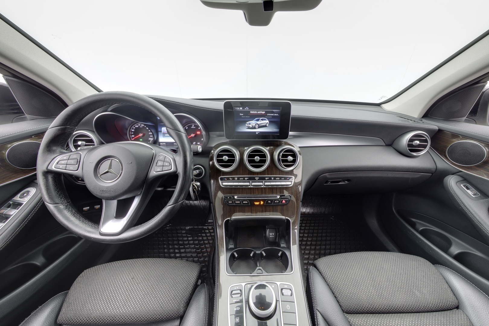 MERCEDES-BENZ GLC 2016