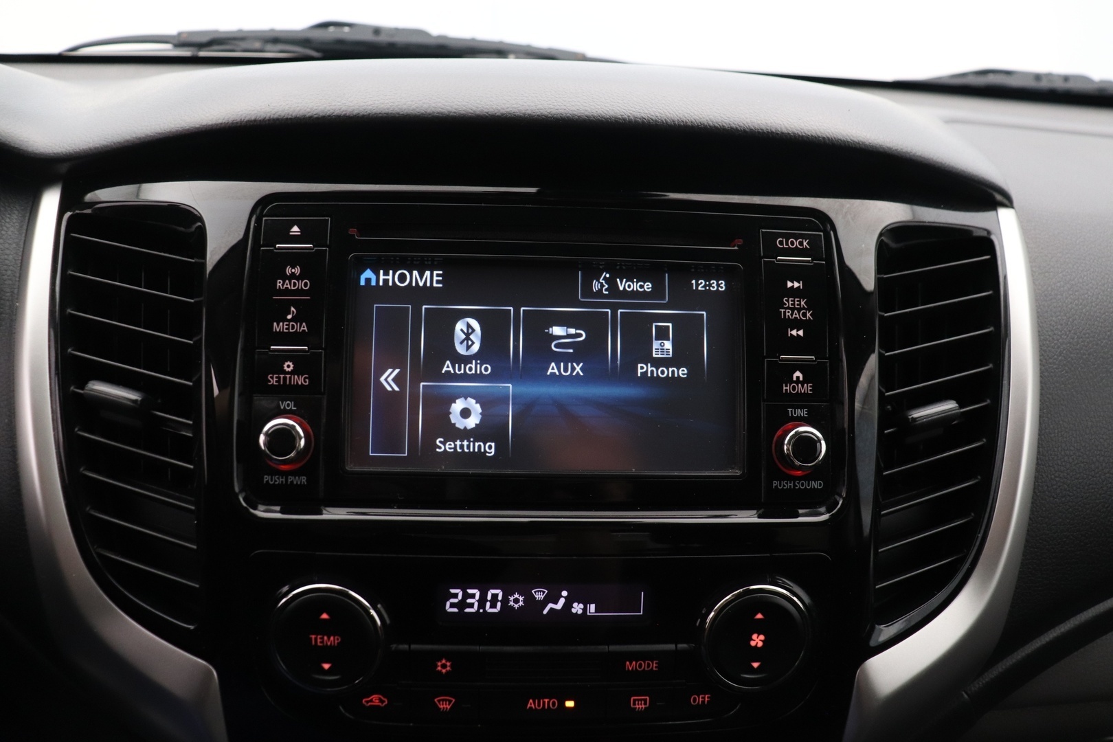 MITSUBISHI L200 2018