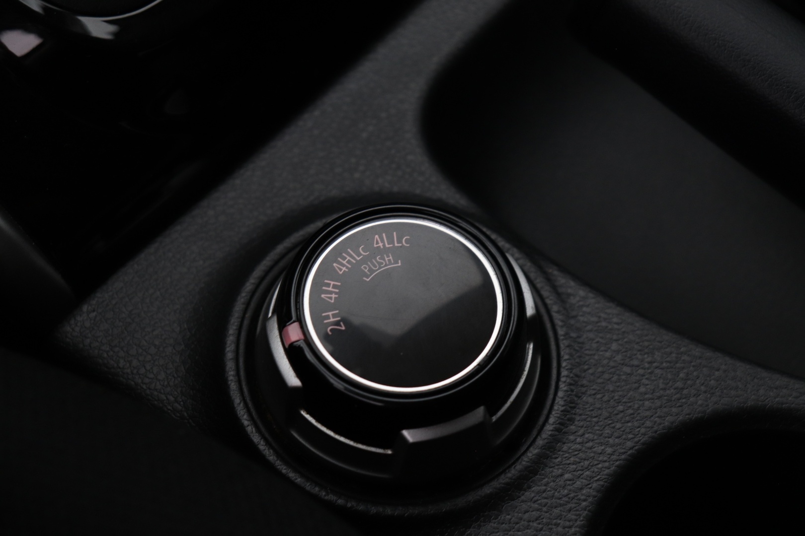 MITSUBISHI L200 2018