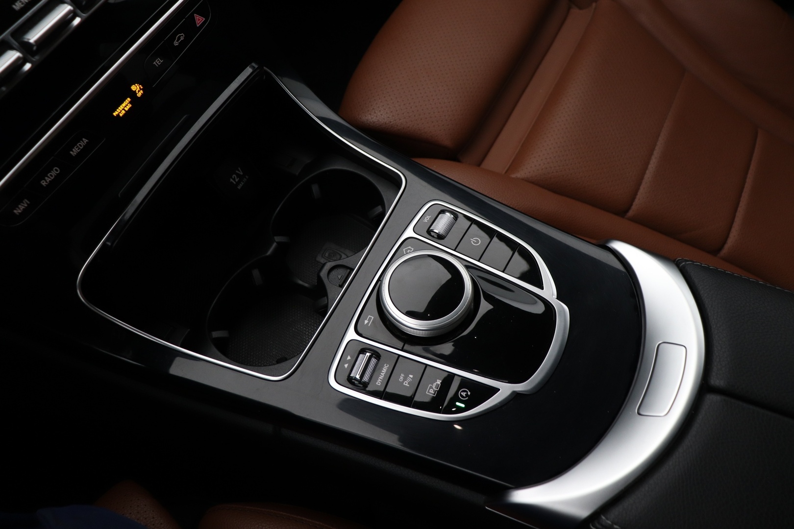 MERCEDES-BENZ C 2020