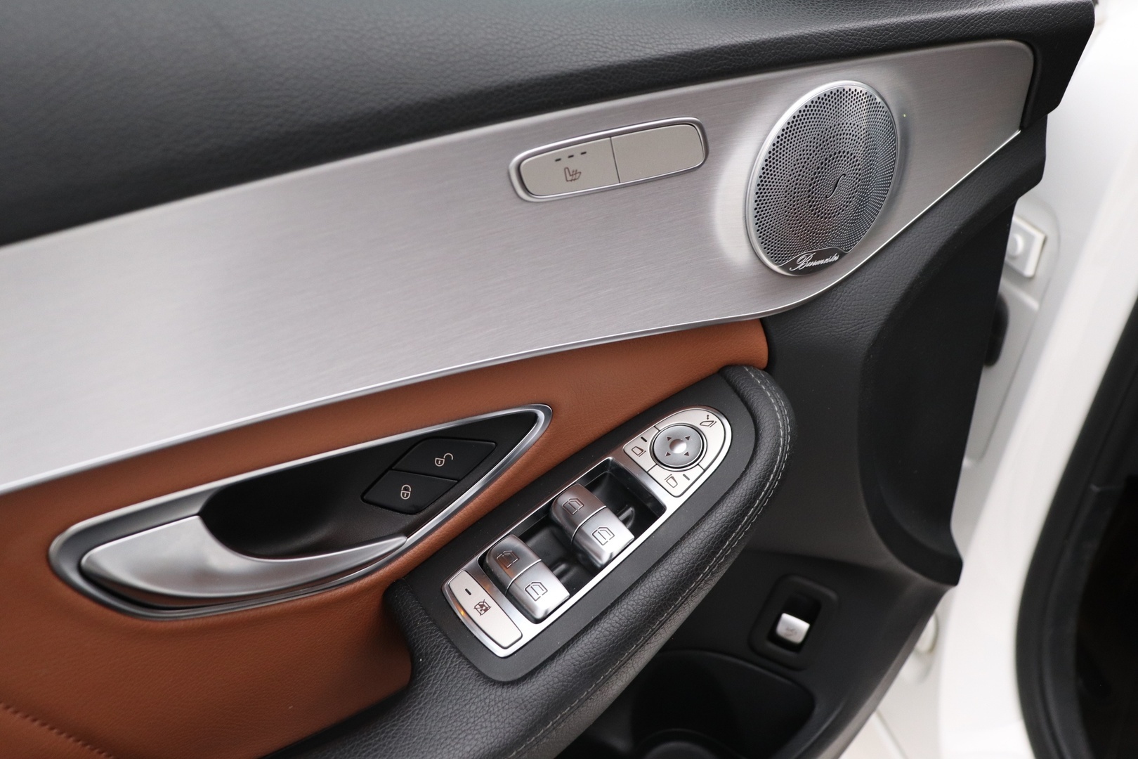 MERCEDES-BENZ C 2020