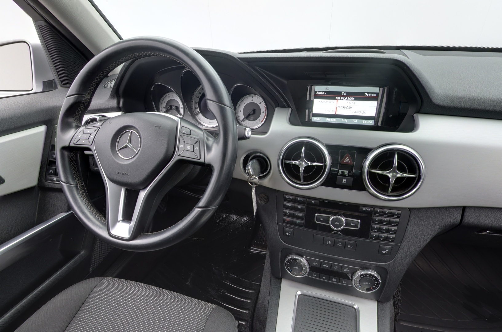 MERCEDES-BENZ GLK 2013