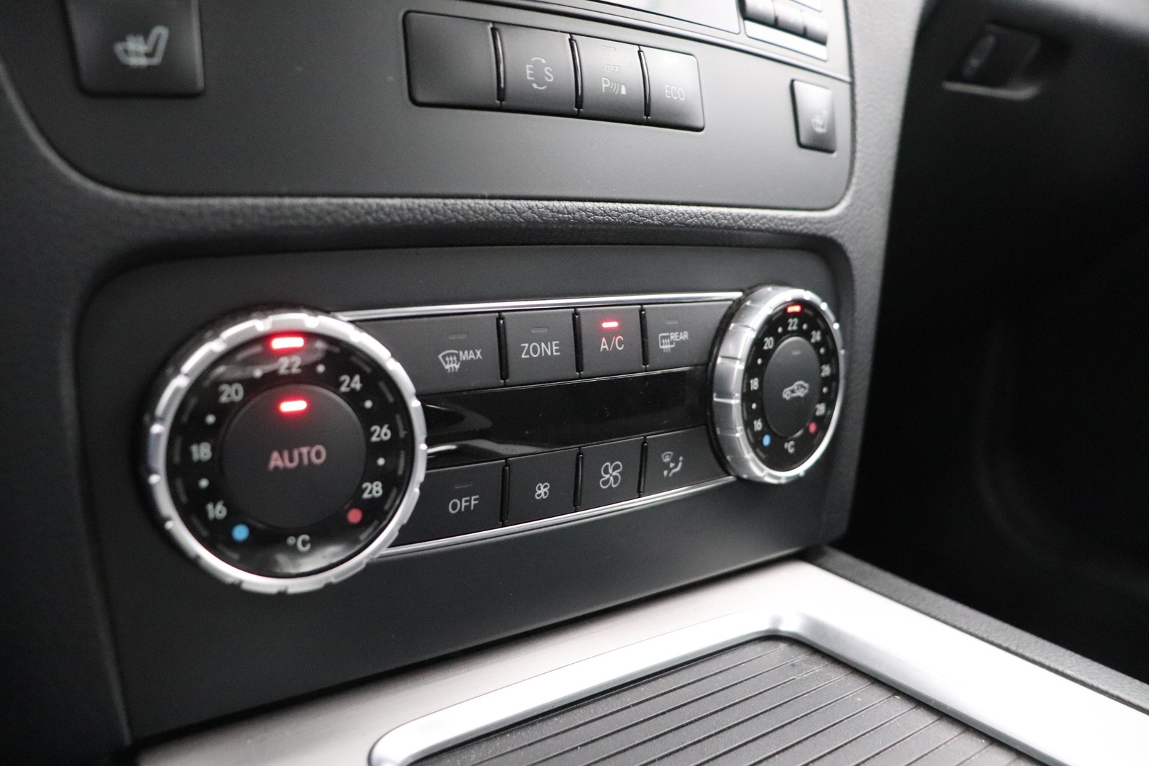 MERCEDES-BENZ GLK 2013