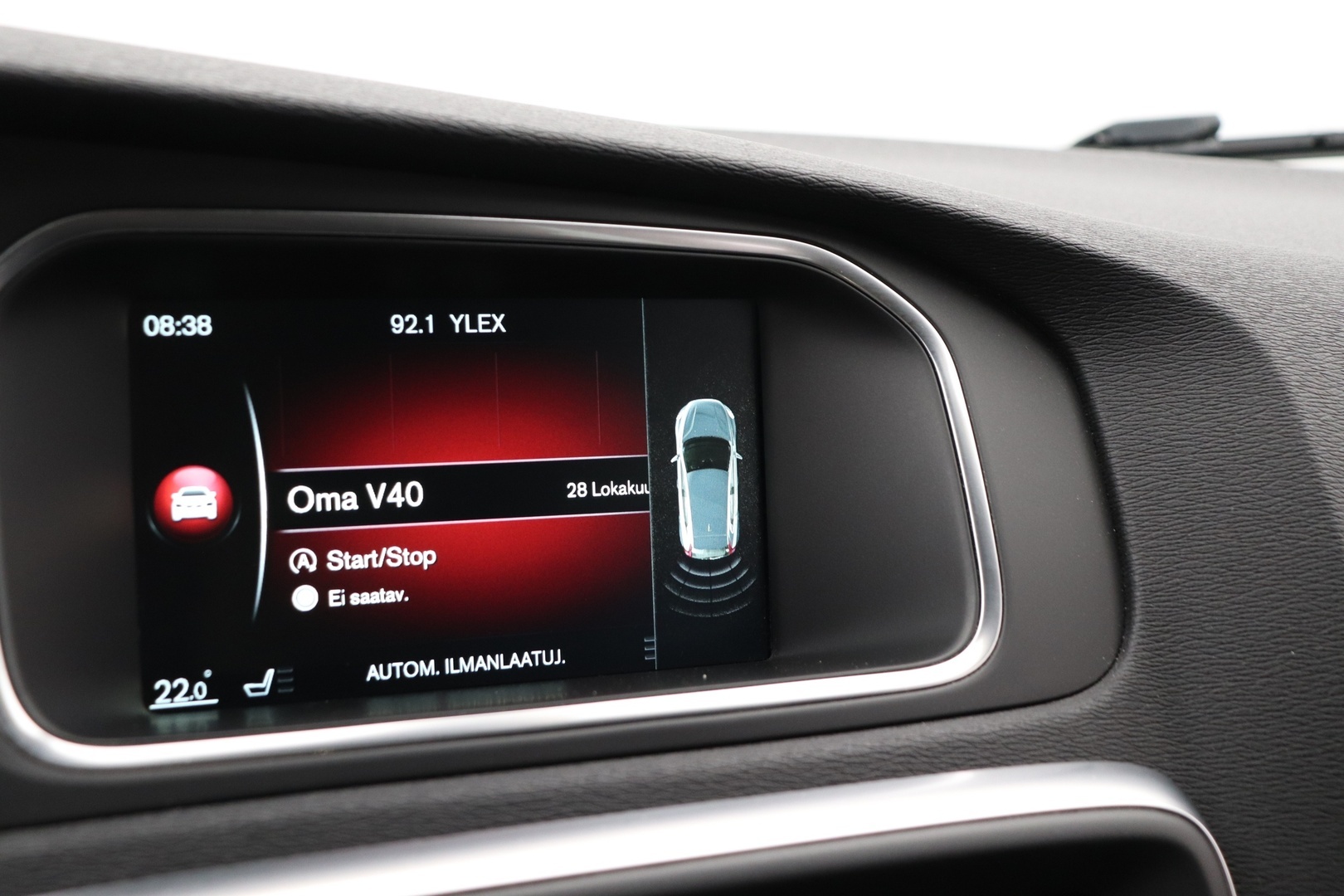 VOLVO V40 2015