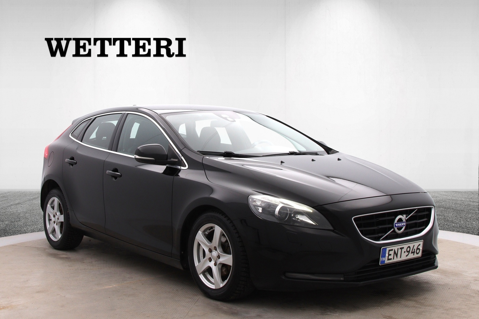 VOLVO V40 2015