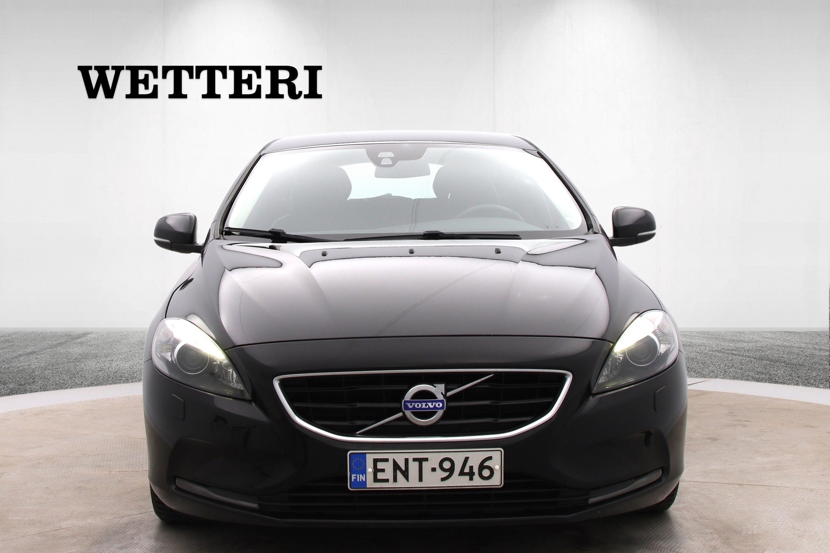 VOLVO V40 2015