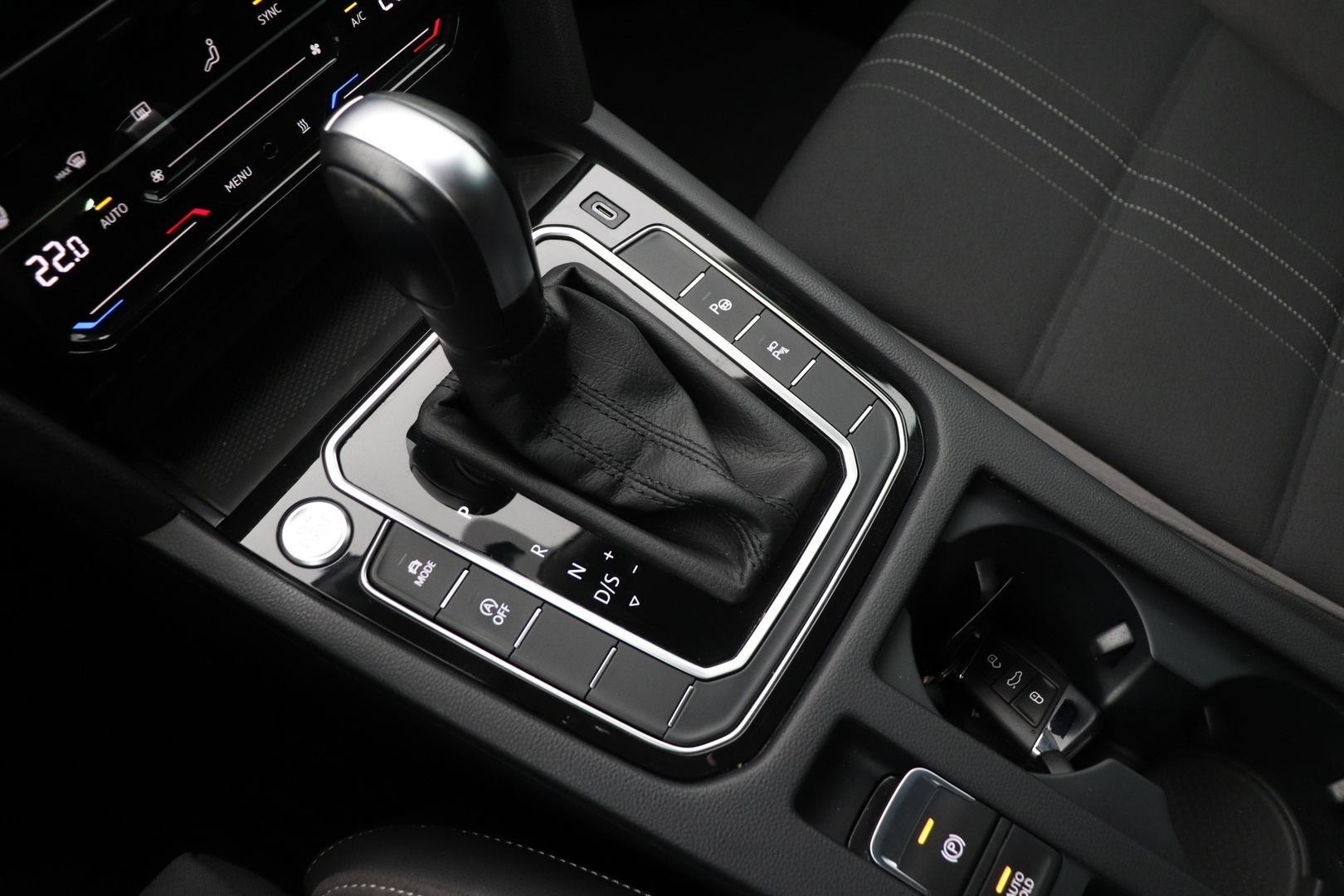 VOLKSWAGEN Passat 2021