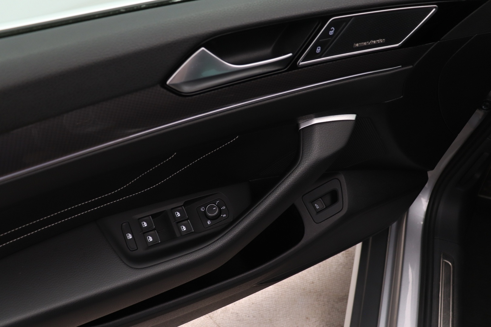 VOLKSWAGEN Passat 2021
