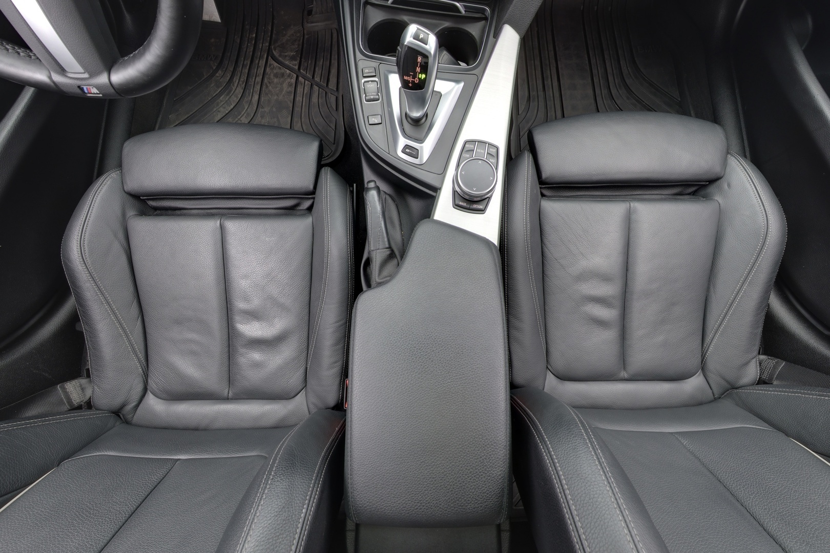 BMW 330 2018