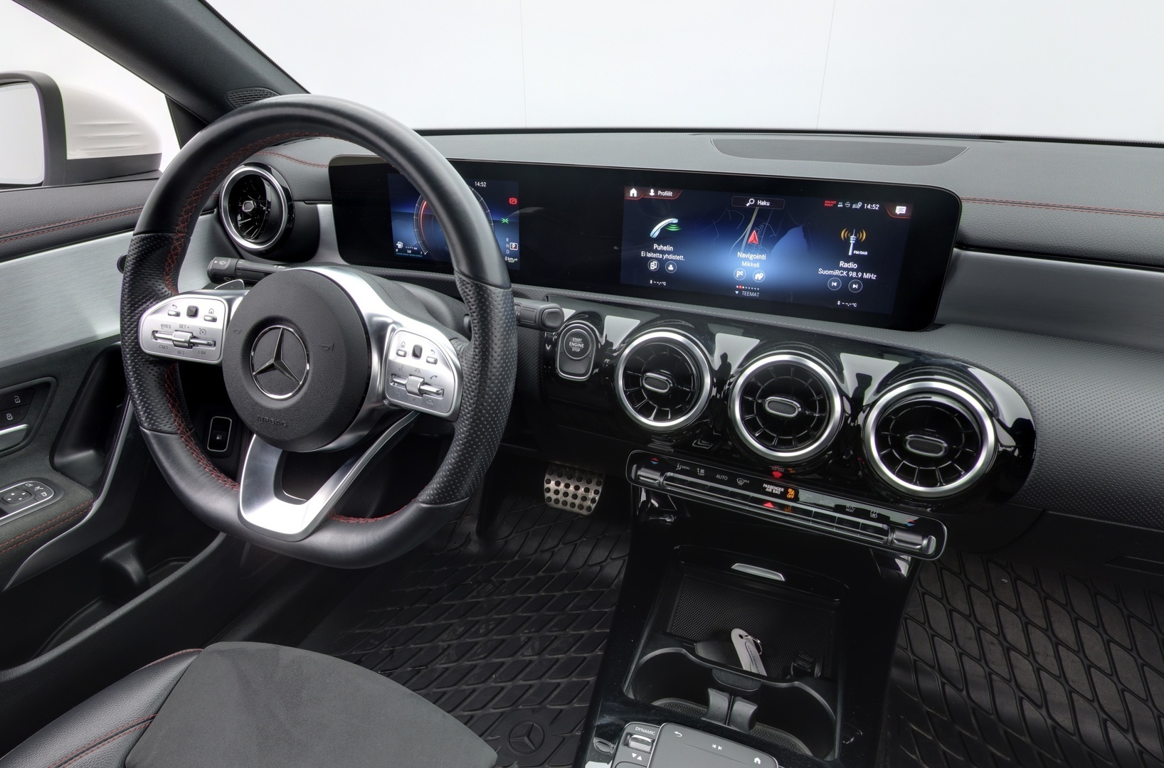 MERCEDES-BENZ CLA 2021