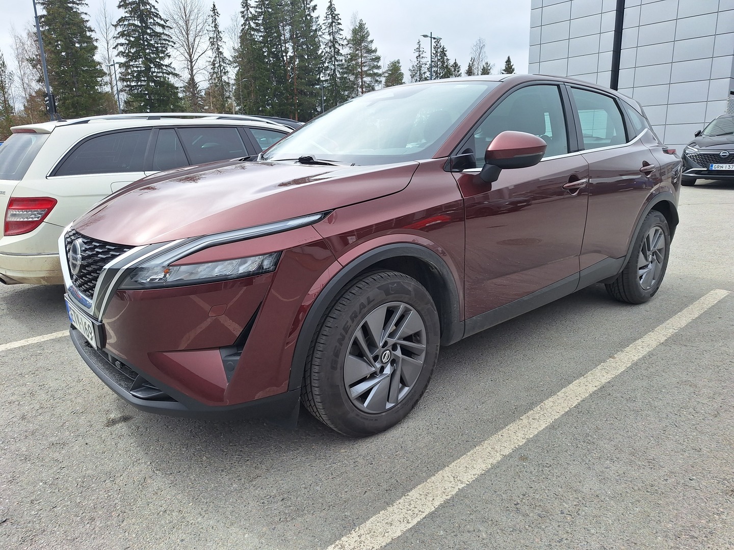 NISSAN Qashqai 2022