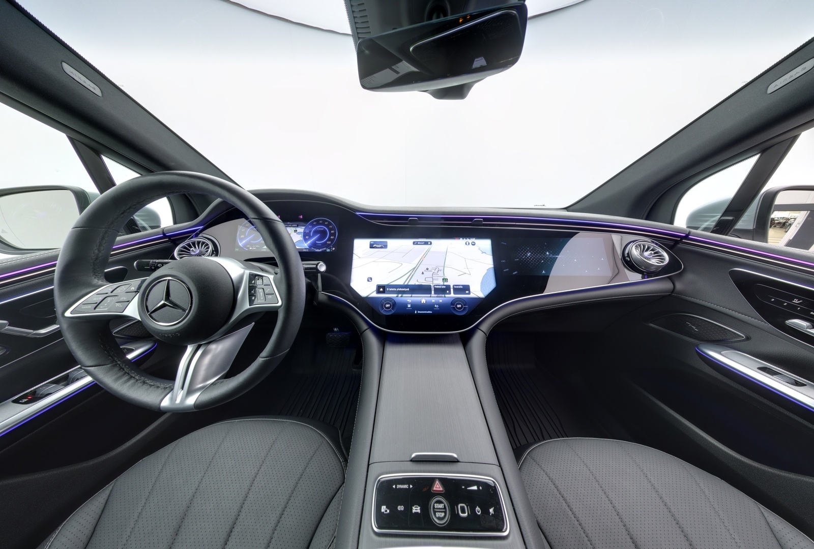 MERCEDES-BENZ EQE SUV 2025