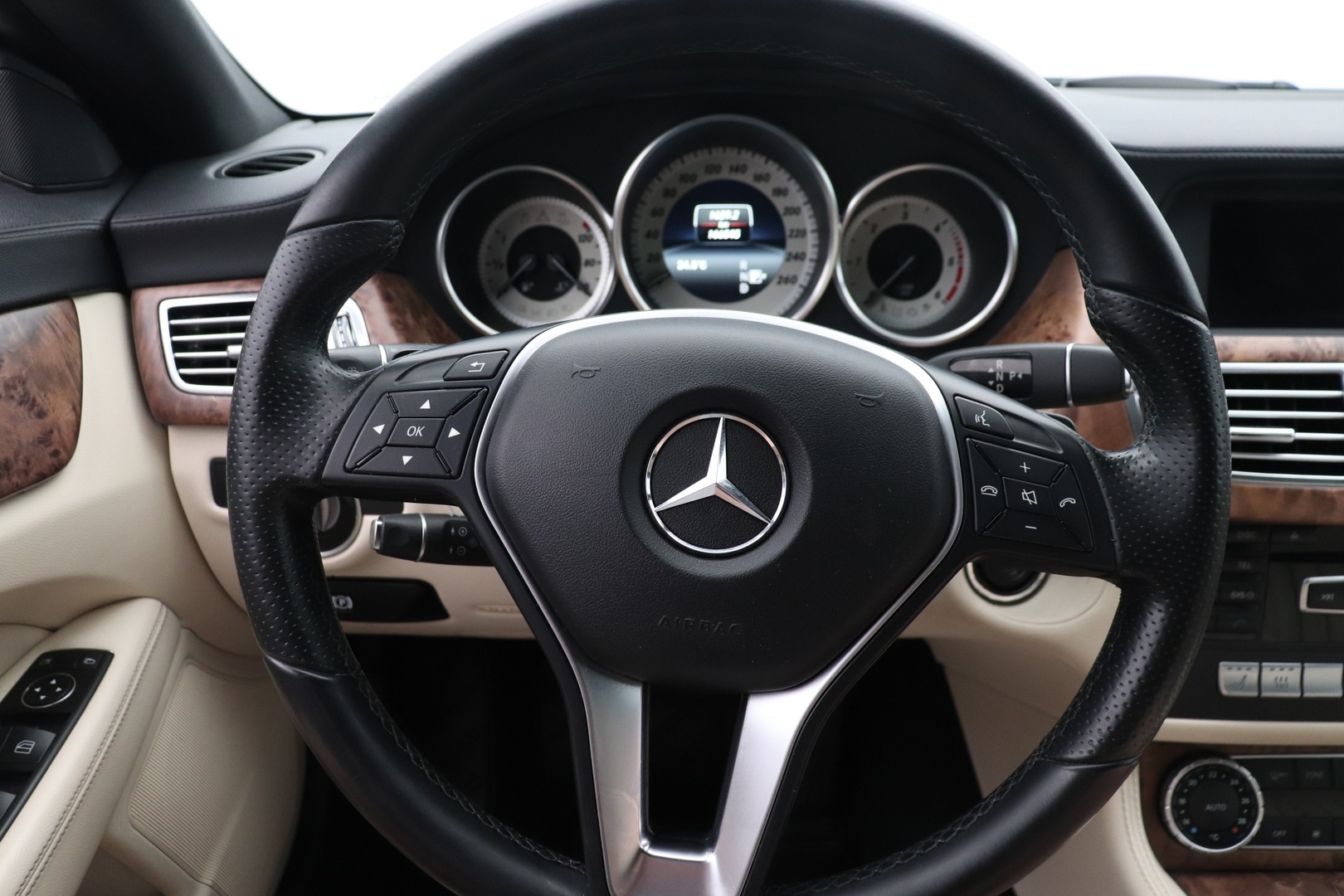 MERCEDES-BENZ CLS 2013