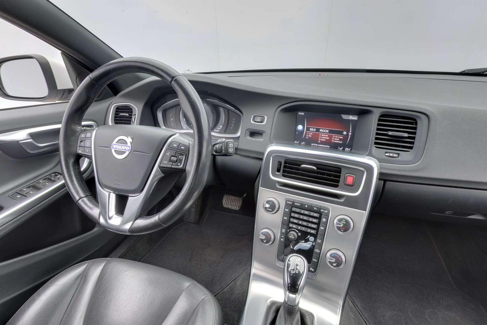 VOLVO V60 2018