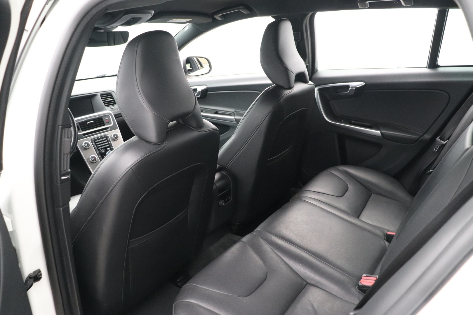 VOLVO V60 2018