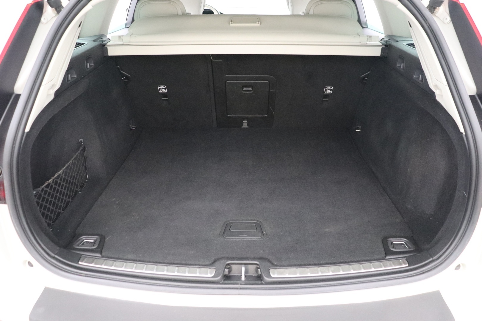 VOLVO V60 2020