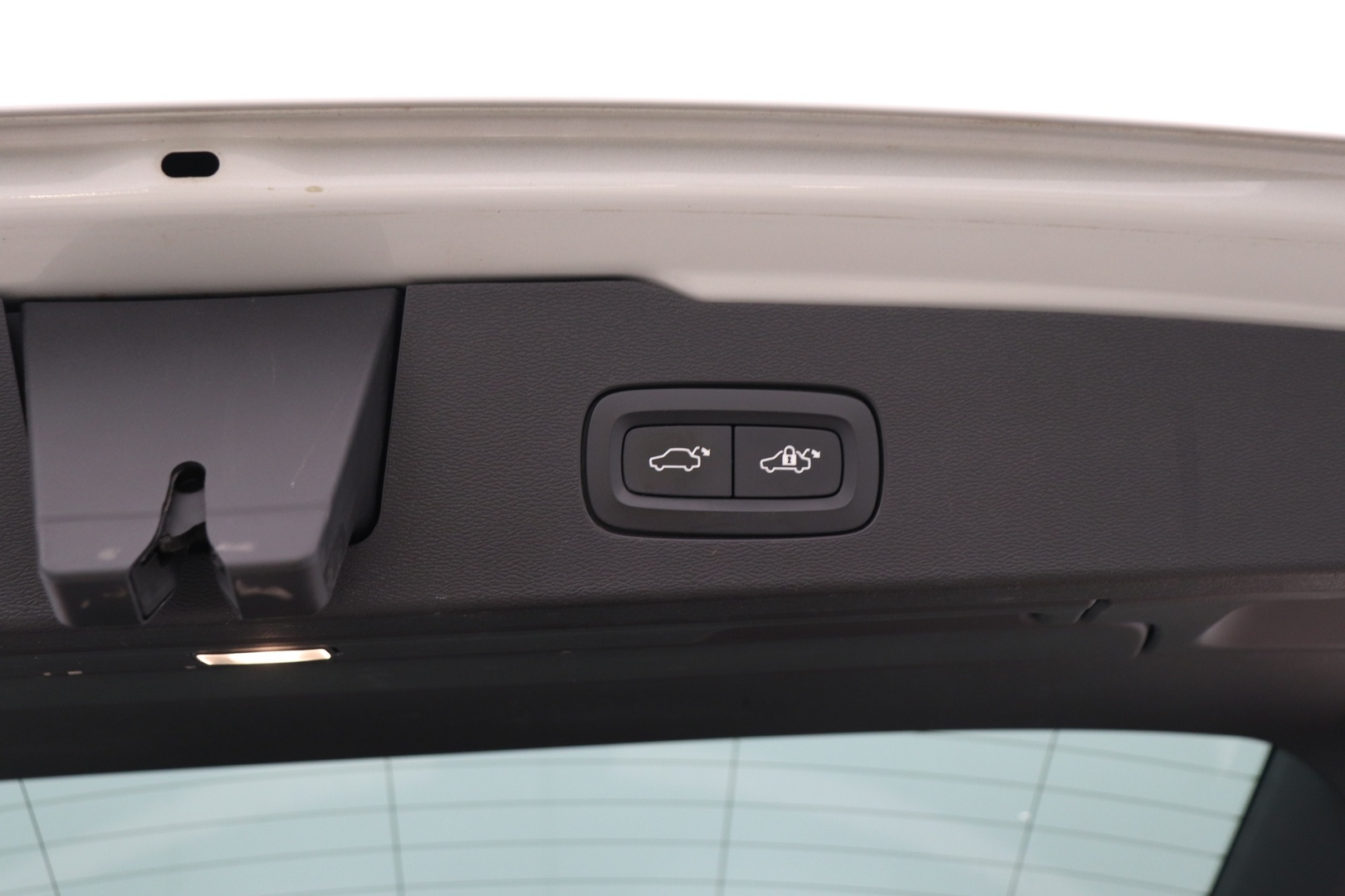 VOLVO V60 2020