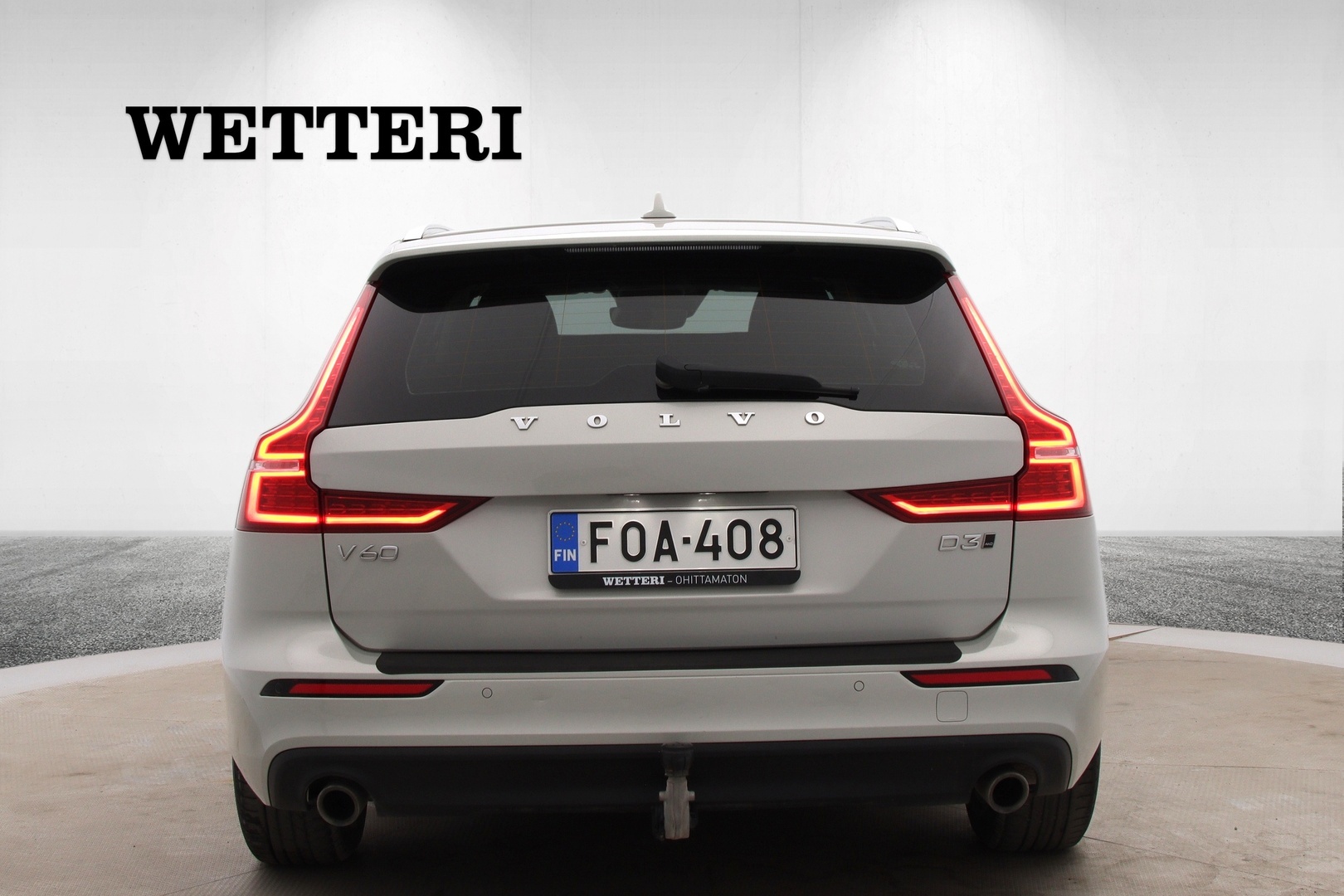 VOLVO V60 2020