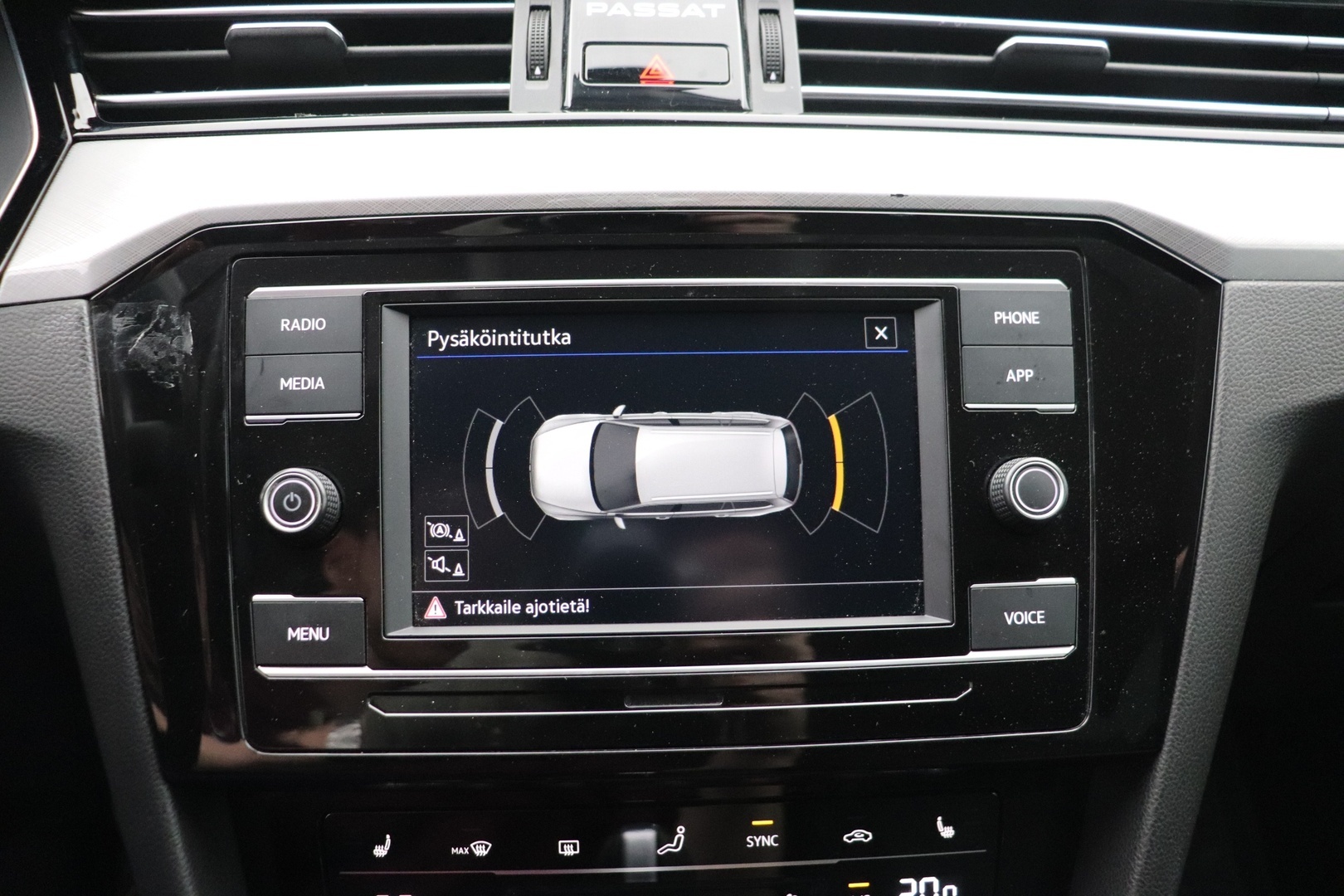 VOLKSWAGEN Passat 2021