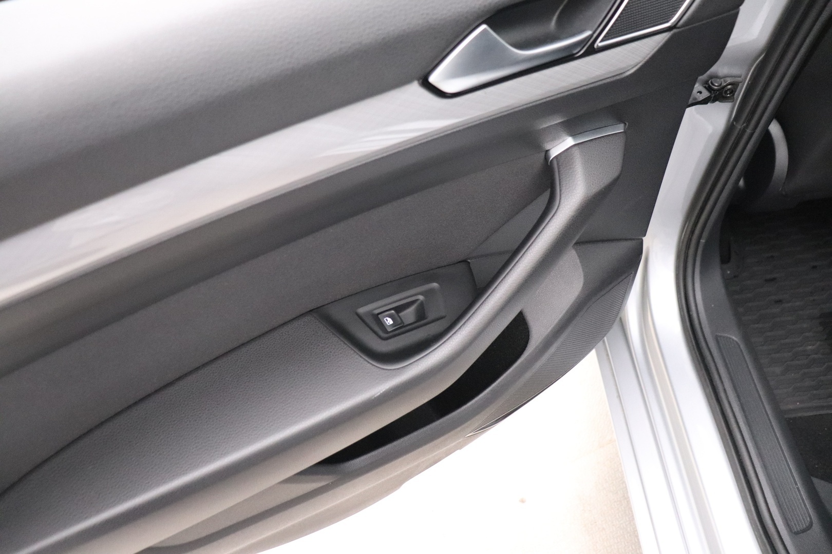 VOLKSWAGEN Passat 2021