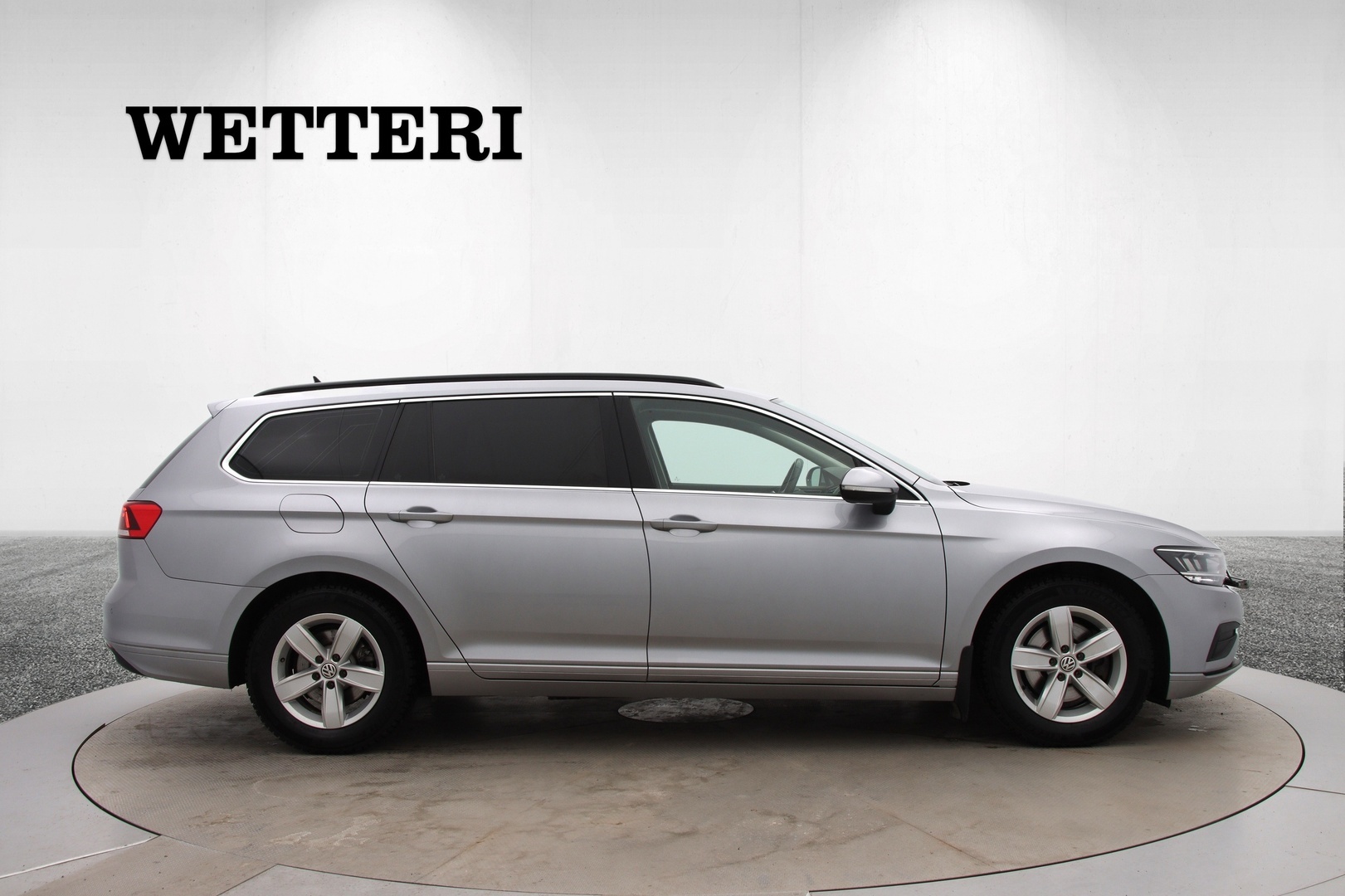 VOLKSWAGEN Passat 2021