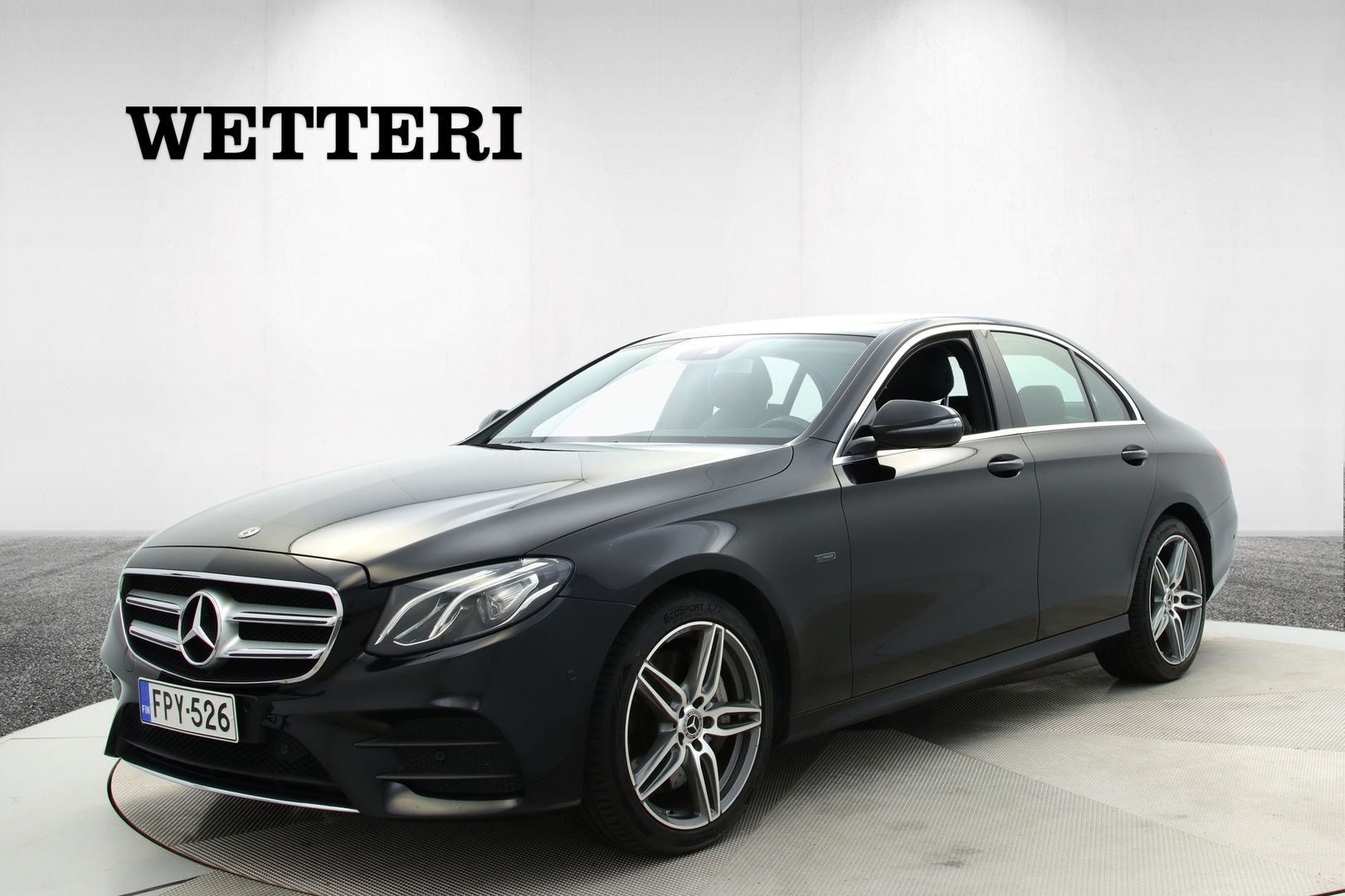 MERCEDES-BENZ E 2018