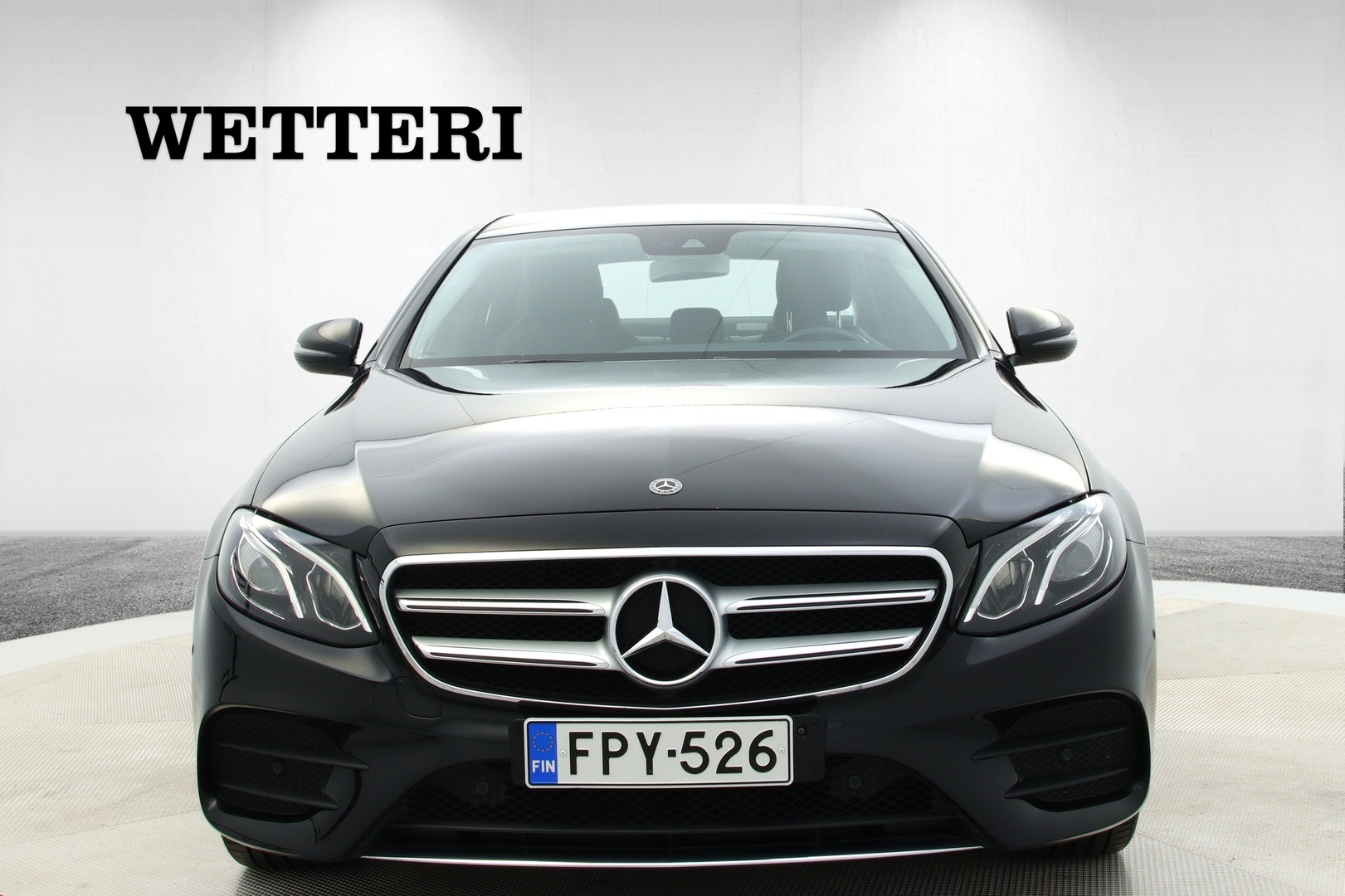 MERCEDES-BENZ E 2018