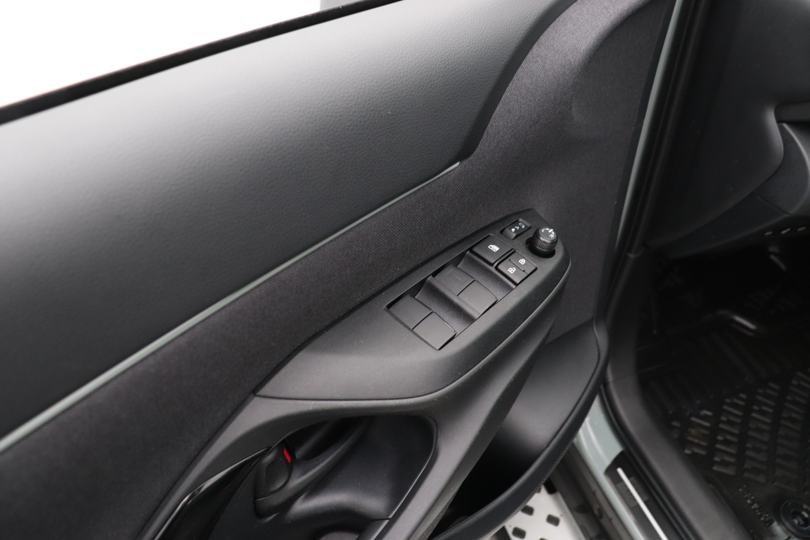 TOYOTA Yaris Cross 2024