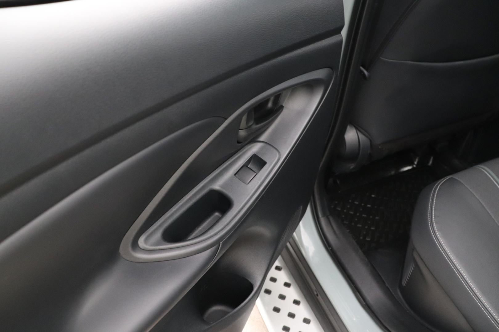 TOYOTA Yaris Cross 2024