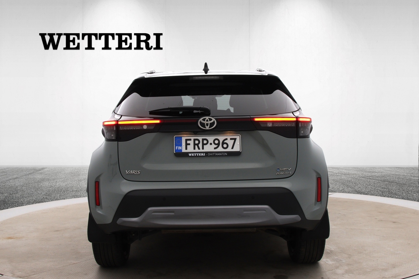 TOYOTA Yaris Cross 2024