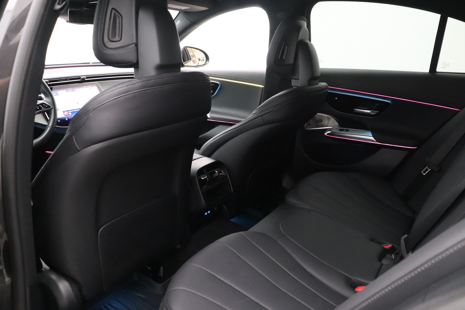 MERCEDES-BENZ E 2024