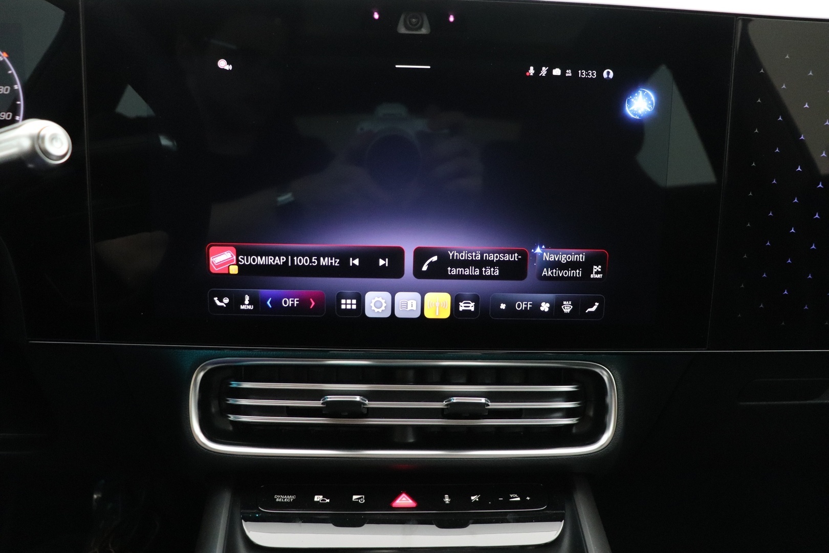 MERCEDES-BENZ CLA 2025