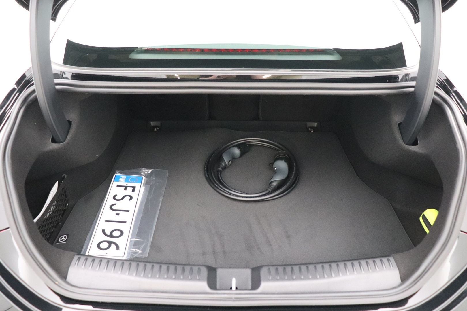 MERCEDES-BENZ CLA 2025