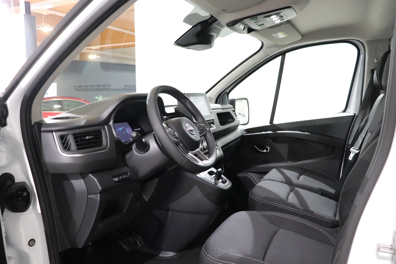 NISSAN Primastar 2025