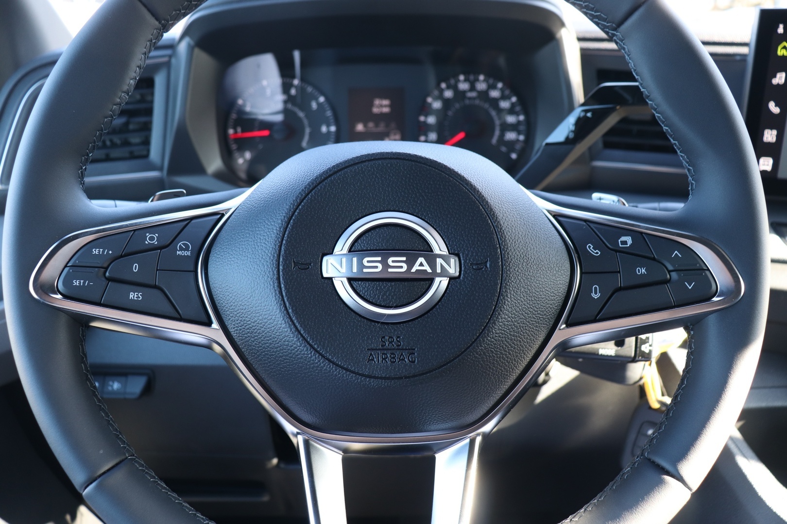 NISSAN Interstar 2026