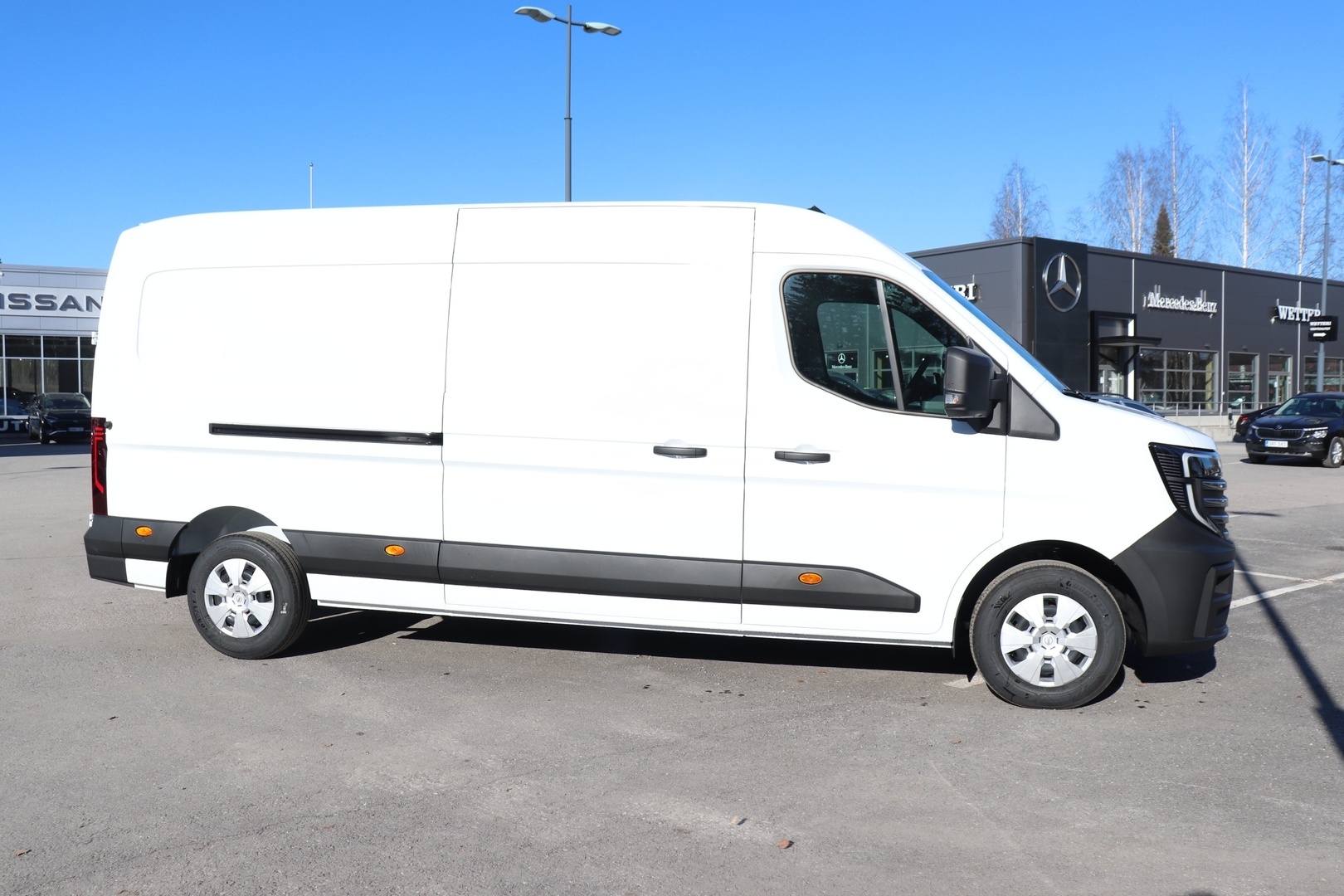 NISSAN Interstar 2026