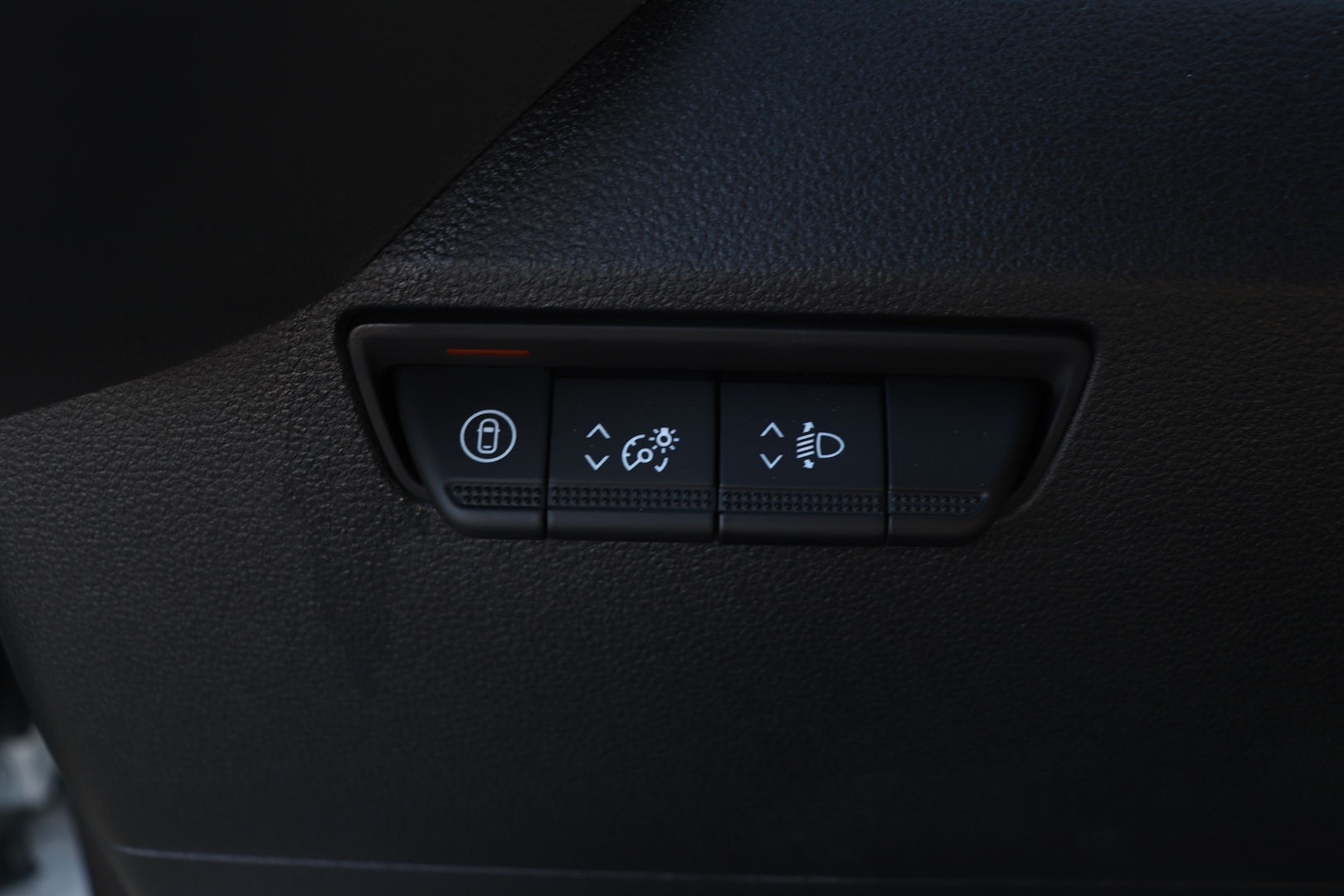 NISSAN Interstar 2026