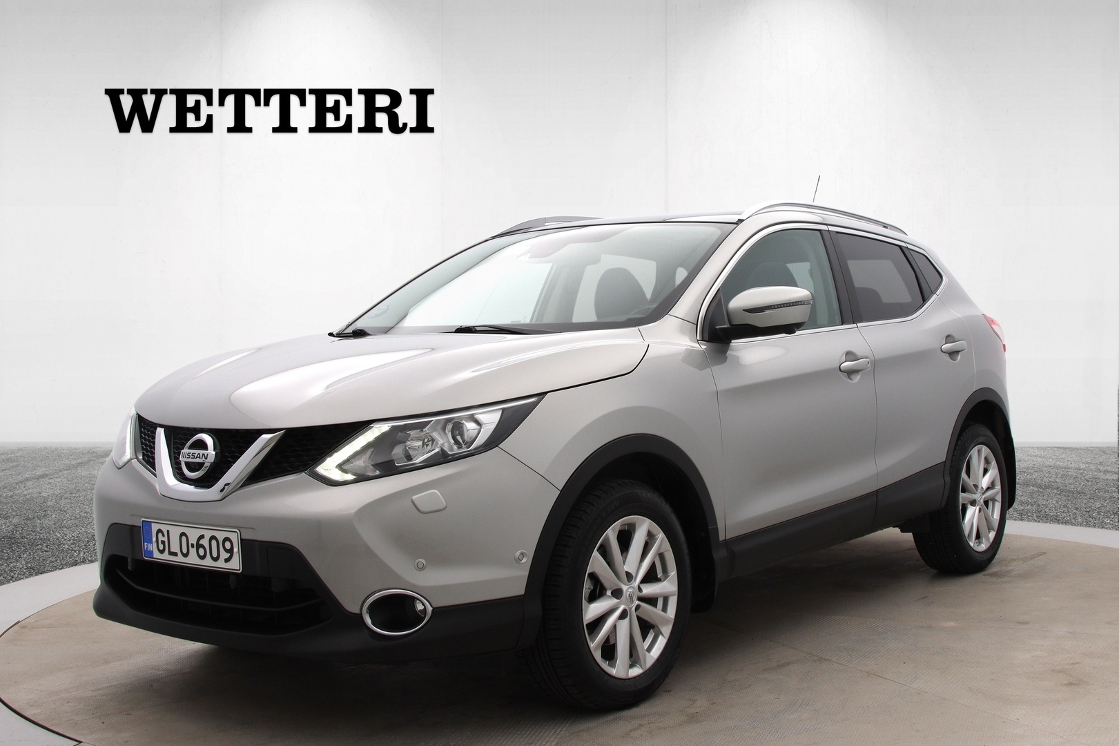 NISSAN Qashqai 2015