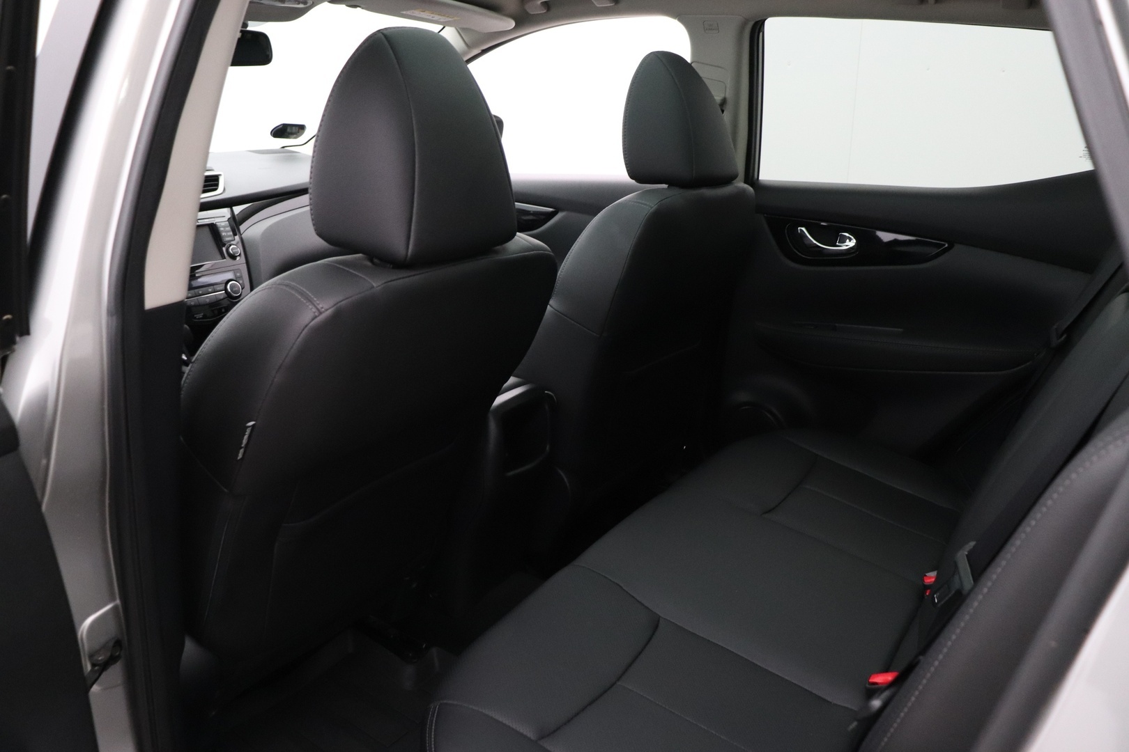 NISSAN Qashqai 2015
