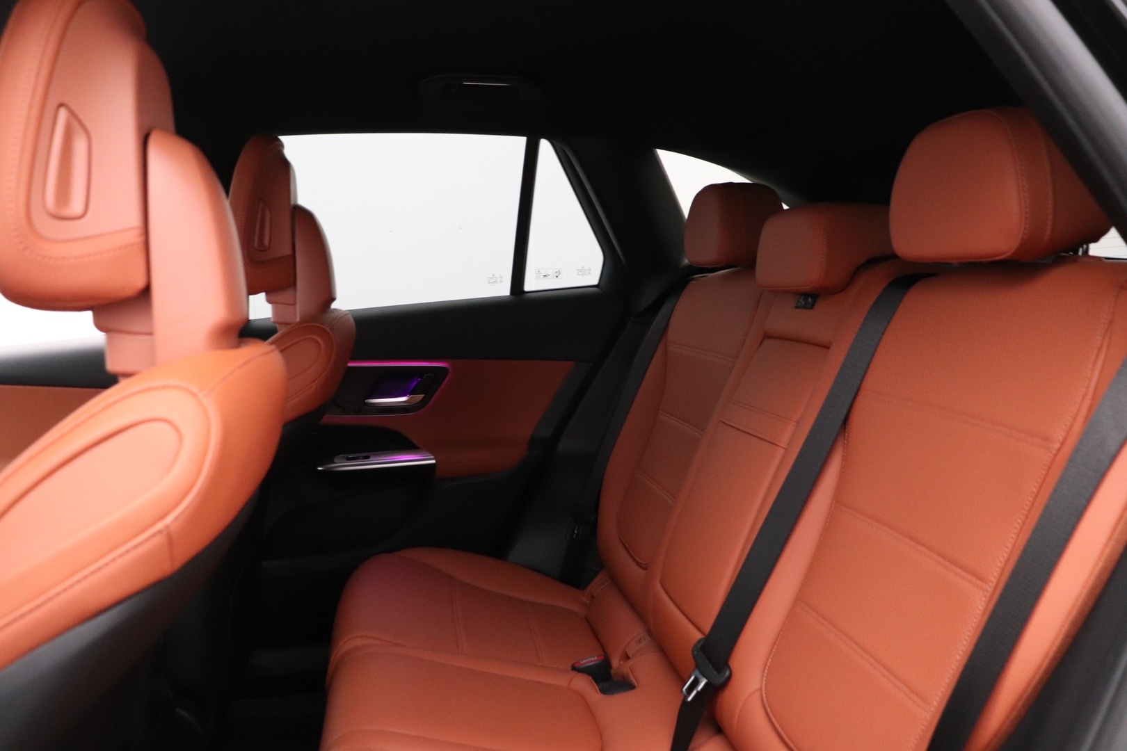MERCEDES-BENZ GLC 2023
