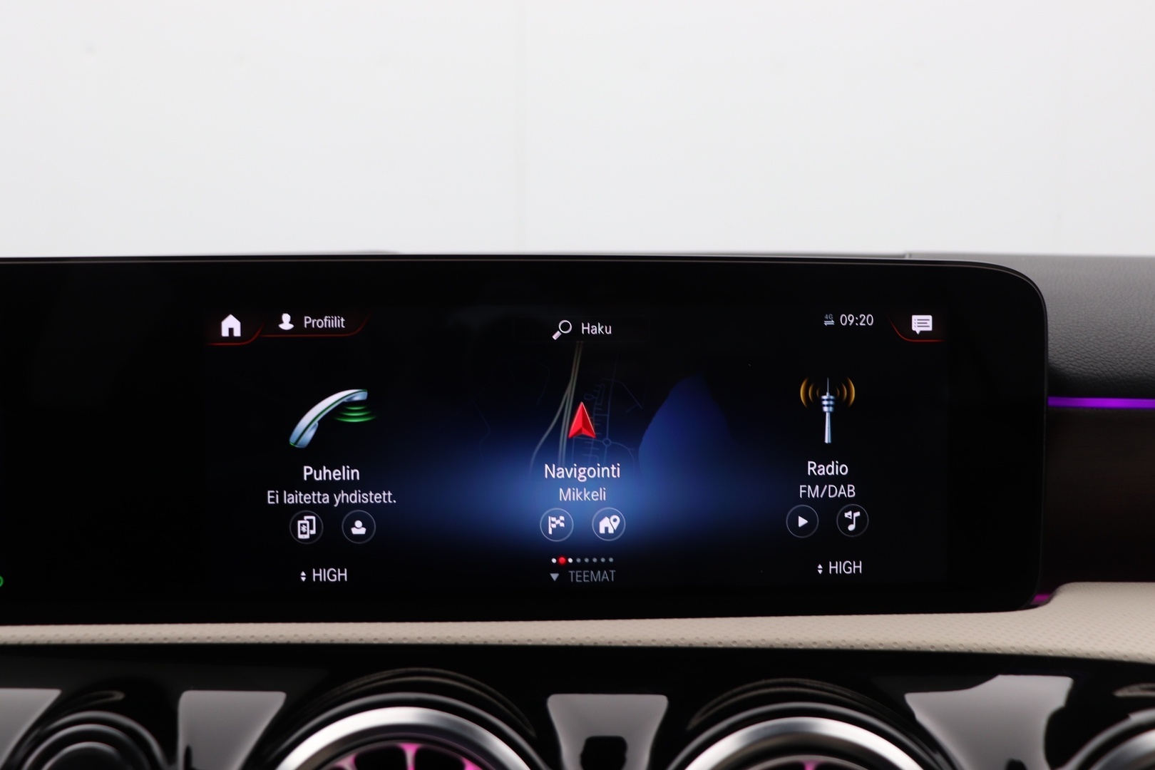 MERCEDES-BENZ A 2021