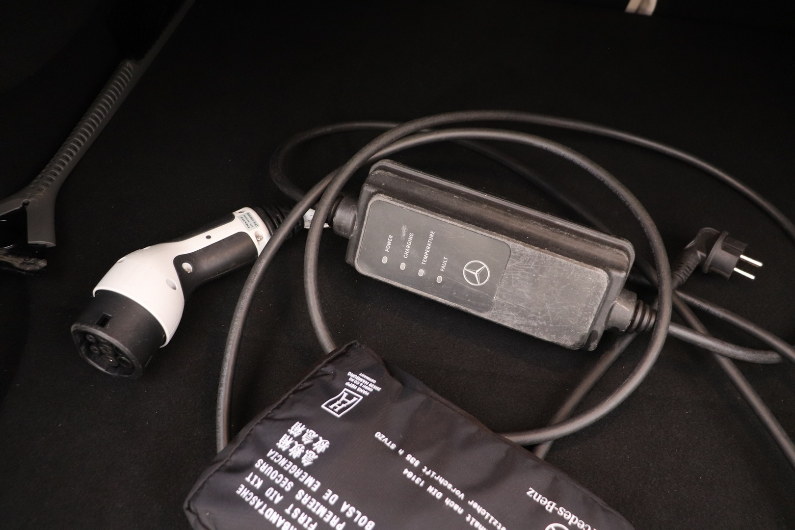 MERCEDES-BENZ A 2021