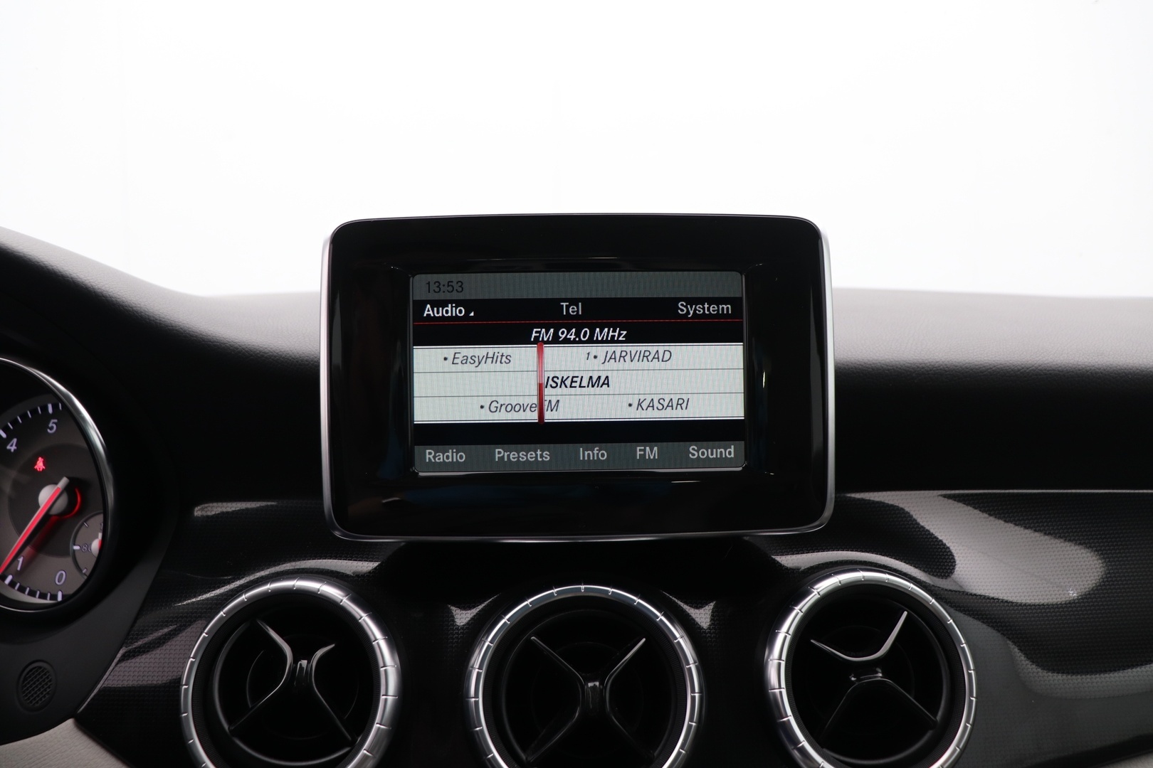 MERCEDES-BENZ CLA 2014