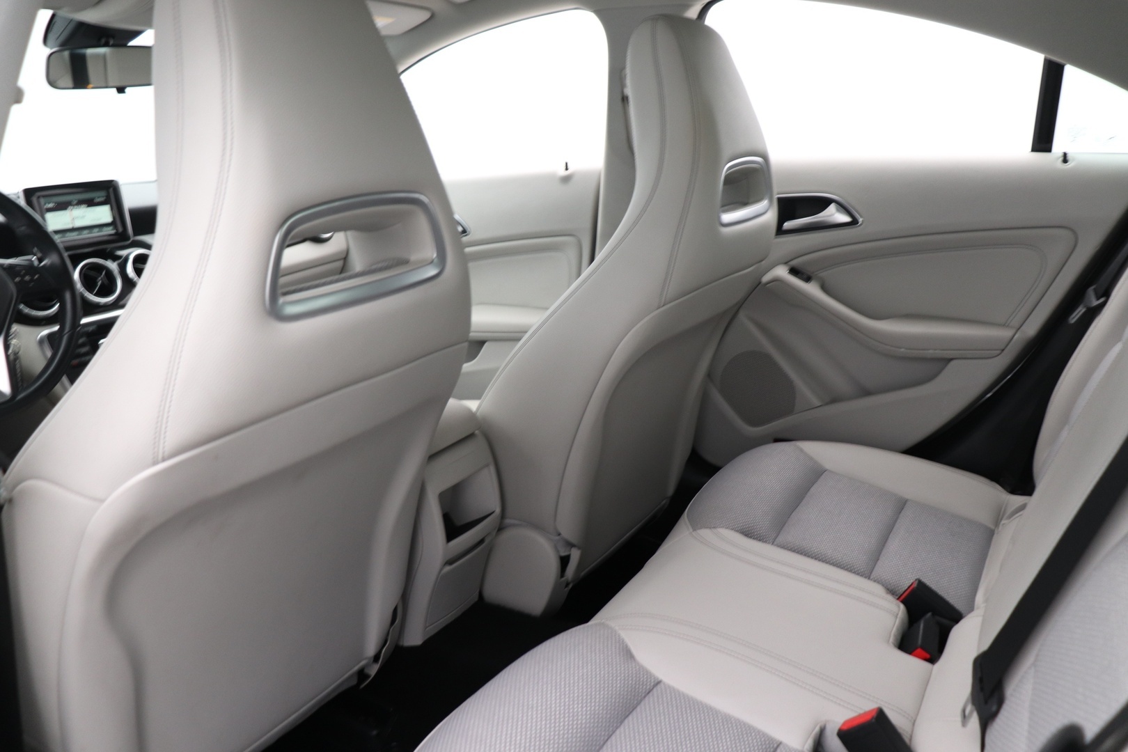 MERCEDES-BENZ CLA 2014