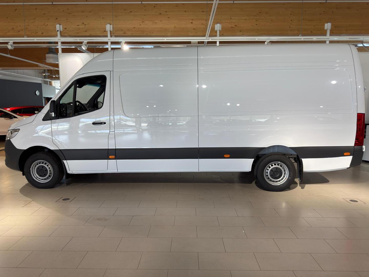 MERCEDES-BENZ Sprinter 3