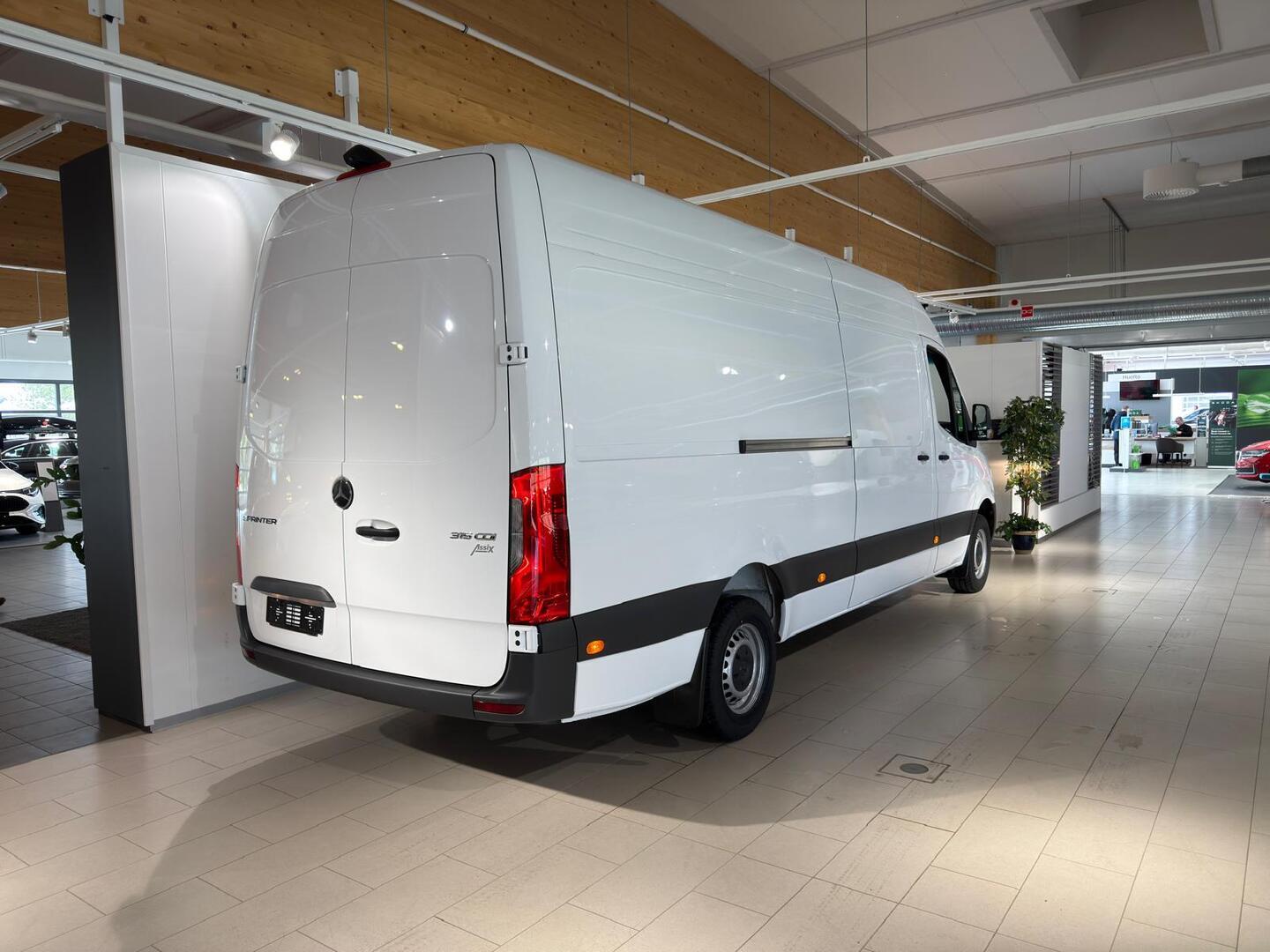 MERCEDES-BENZ Sprinter 5