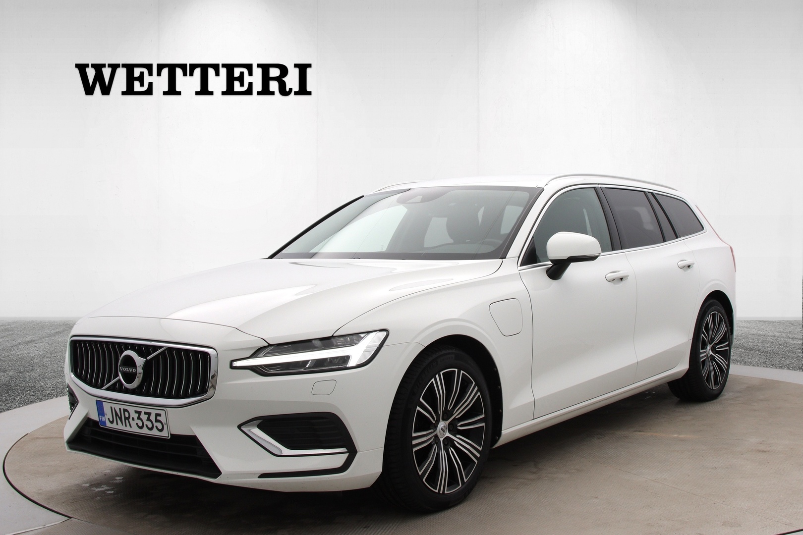 VOLVO V60 2021