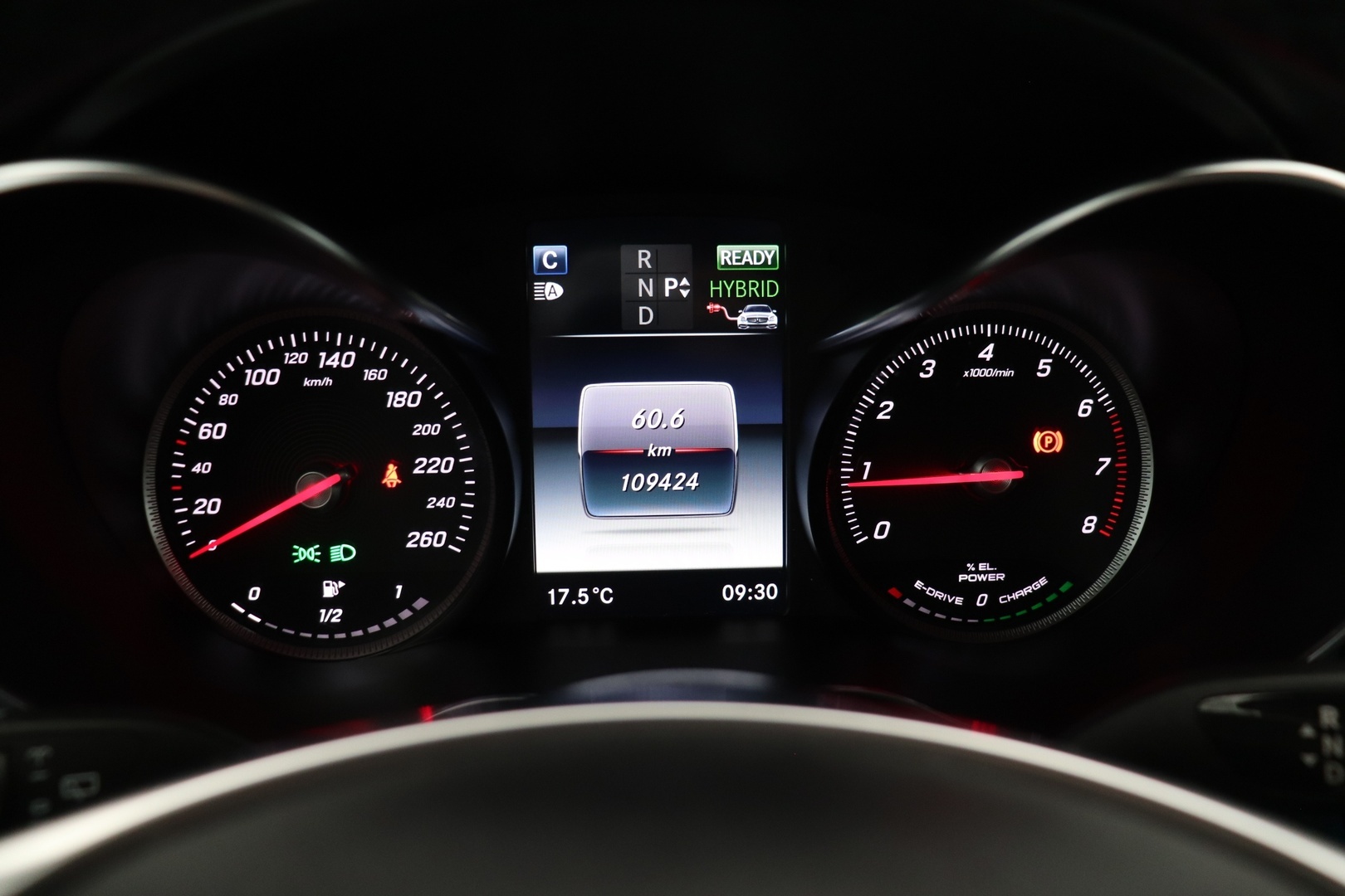 MERCEDES-BENZ GLC 2017