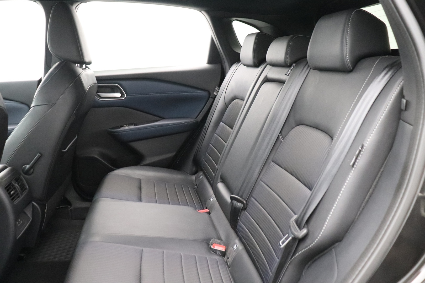 NISSAN Qashqai 2023