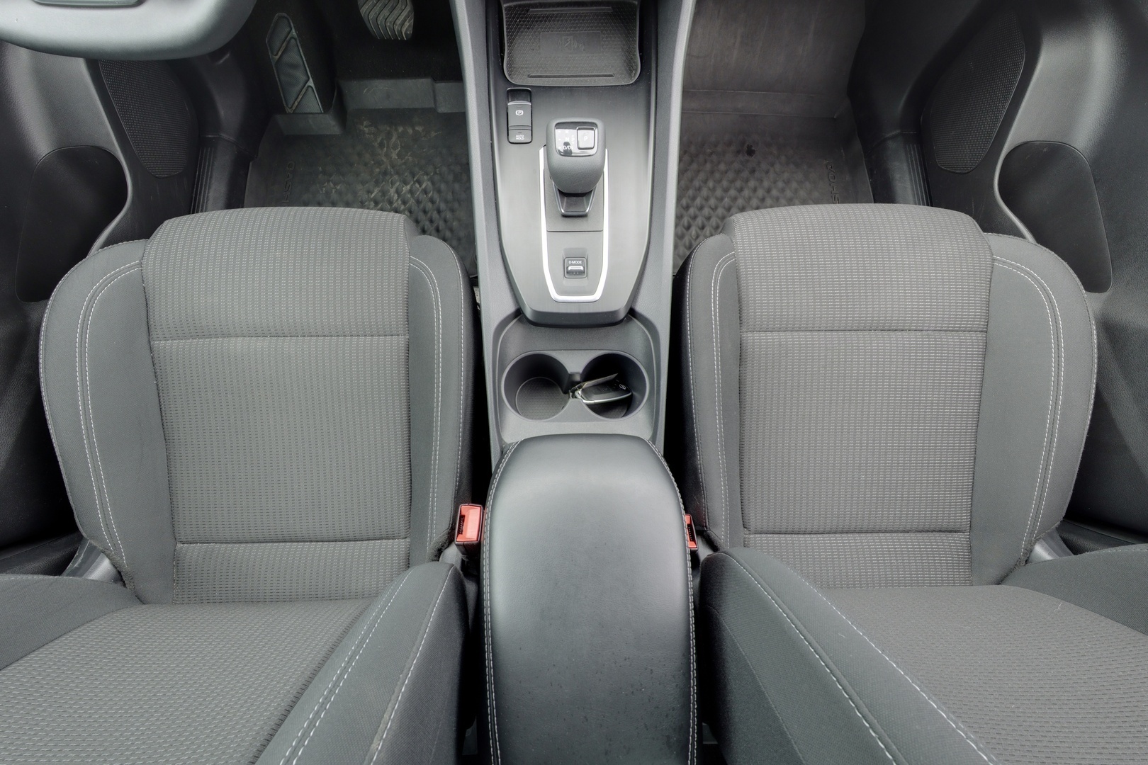 NISSAN Qashqai 2024